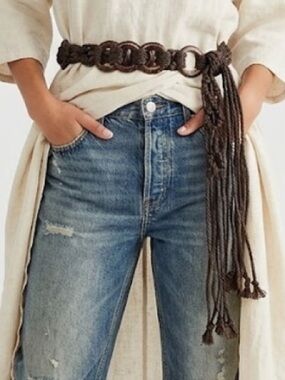 Macramé, braided Tassel & Wood Belt